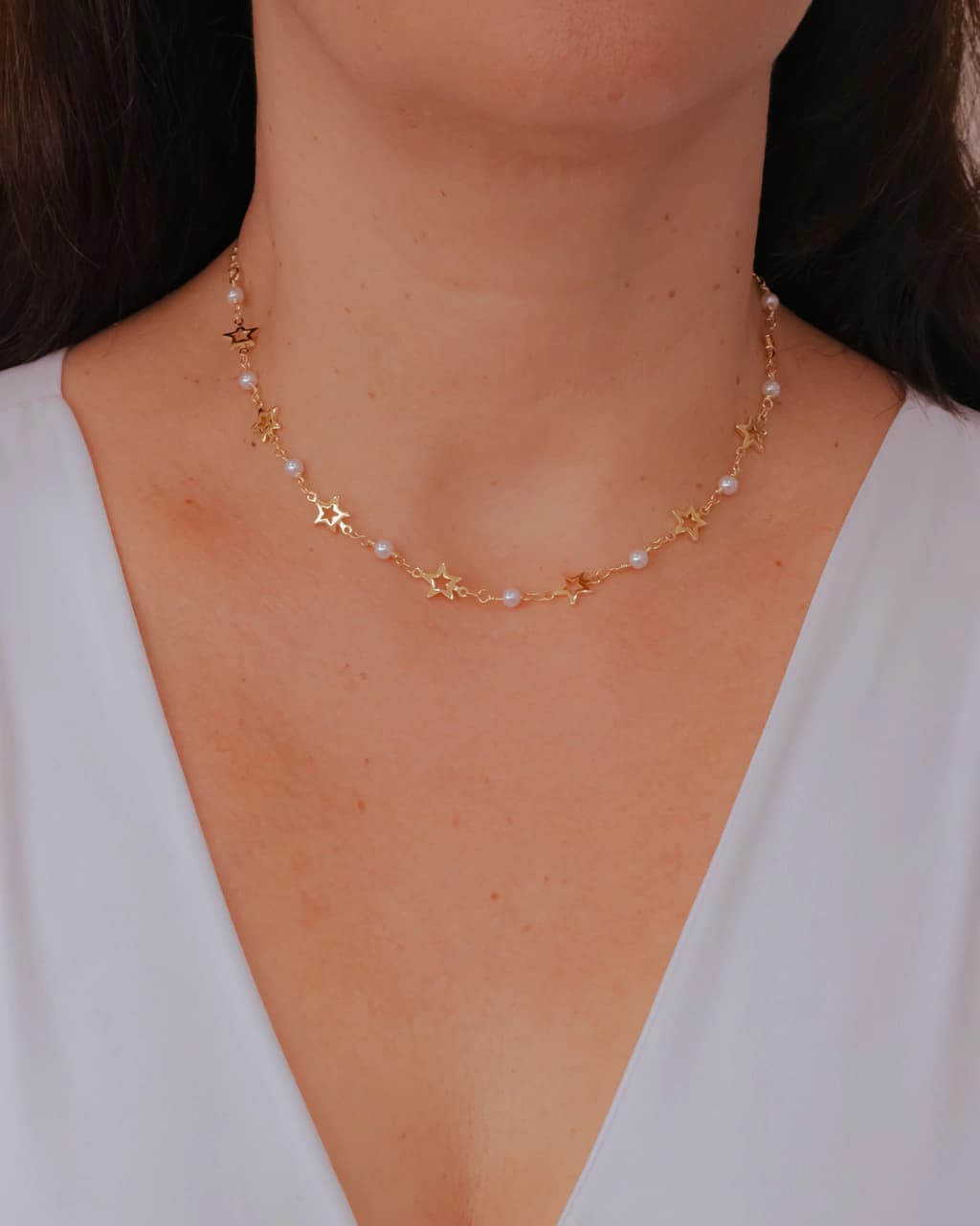 Colar Choker Elos Estrelas e Pérolas no Dourado