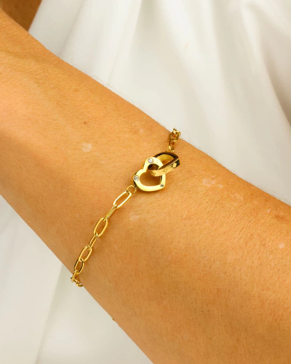 Pulseira Elos Cartier com Corações Entrelaçados 17cm + 3,5cm no Aço Dourado